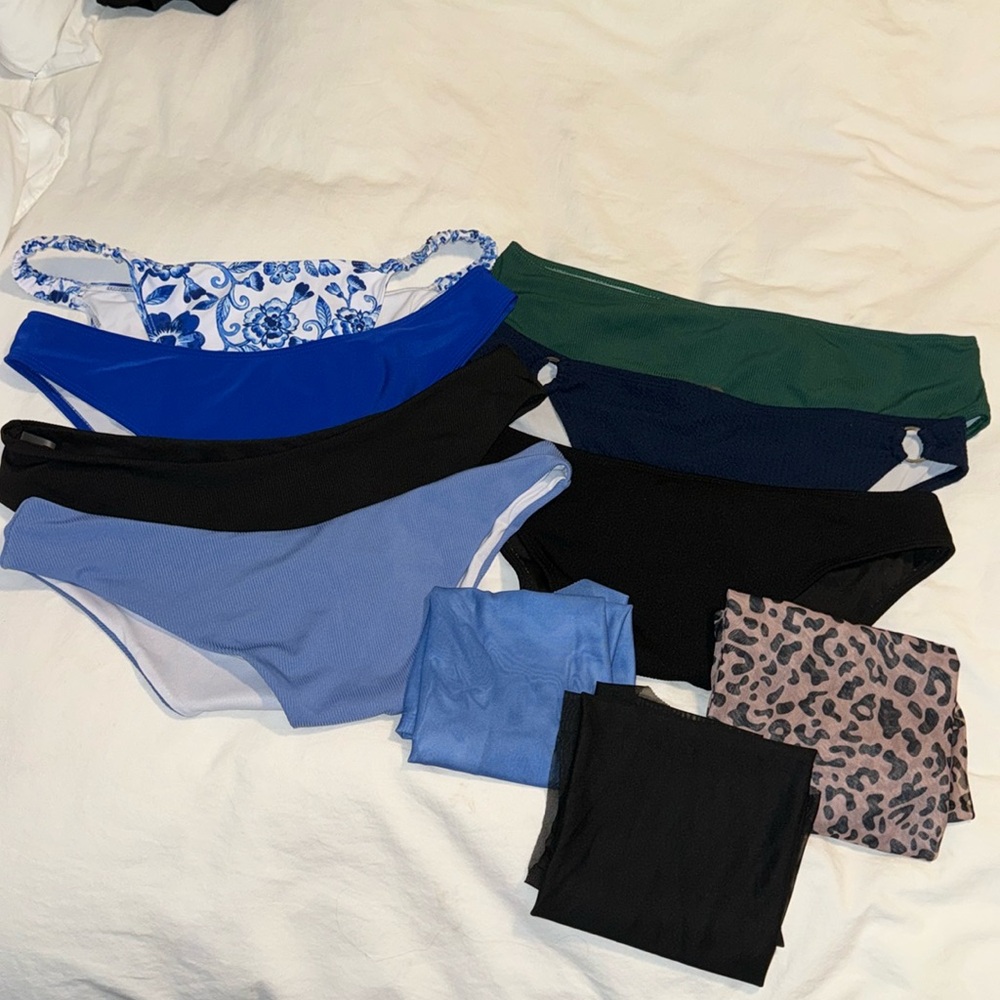 SHEIN 2XL Swim tops, bottoms and wrap lot/bundle half of them New Without Tags!